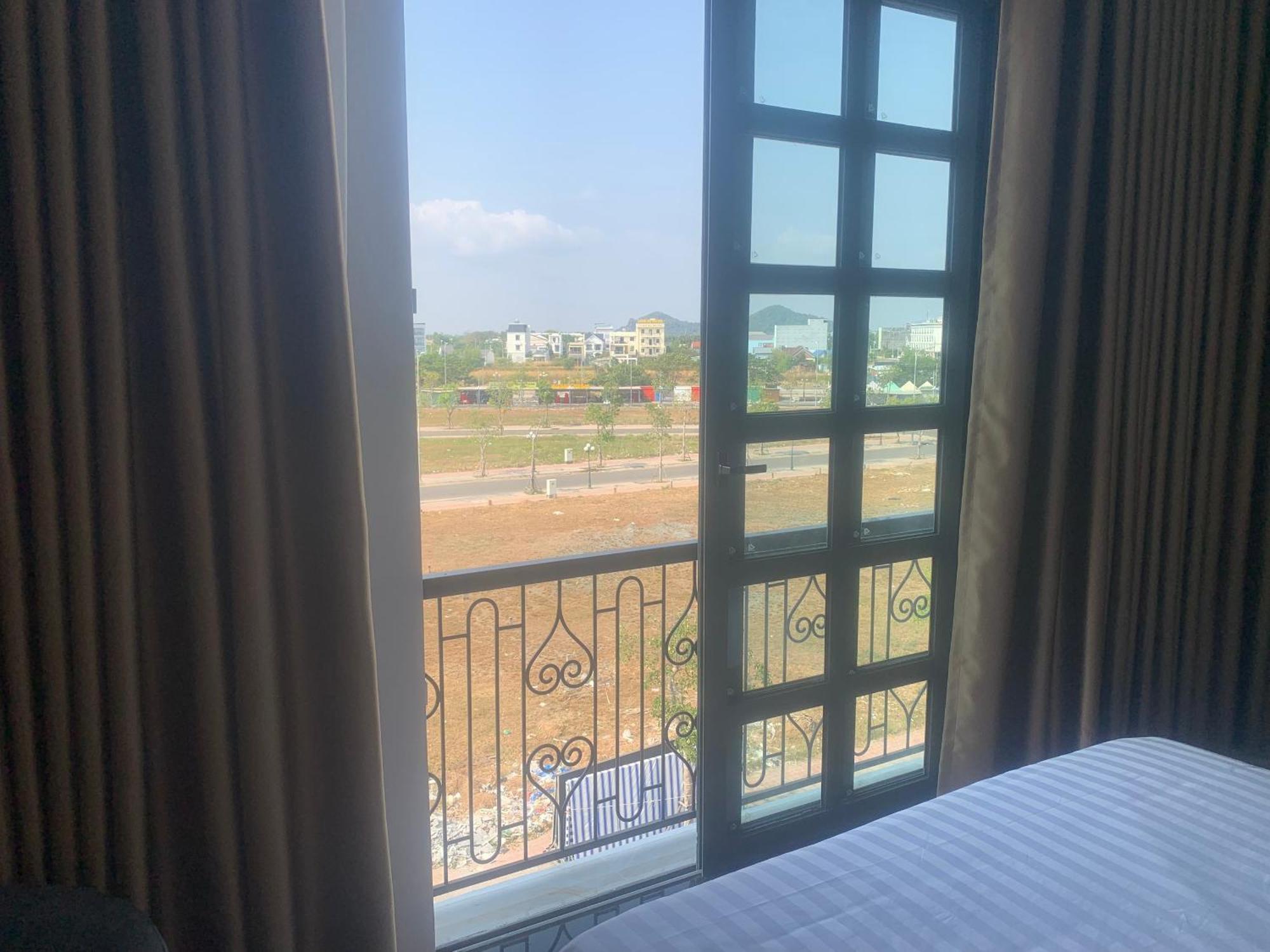 Ha Hung Panorama Hotel Hà Tiên Exterior foto